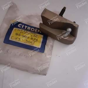 Charnière supérieure droite pour porte(s) arrière(s) - C15 - CITROËN Visa / C15
