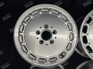 Original 'Sportline Gullideckel' Alloy Wheels 7Jx15 ET44 - MERCEDES BENZ 190 (W201) - 2014001302- thumb-1