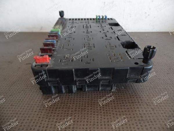 FUSE CARRIER AND RELAY PLATINUM - Phase 2 - PORSCHE 944 - 94461011000- 3
