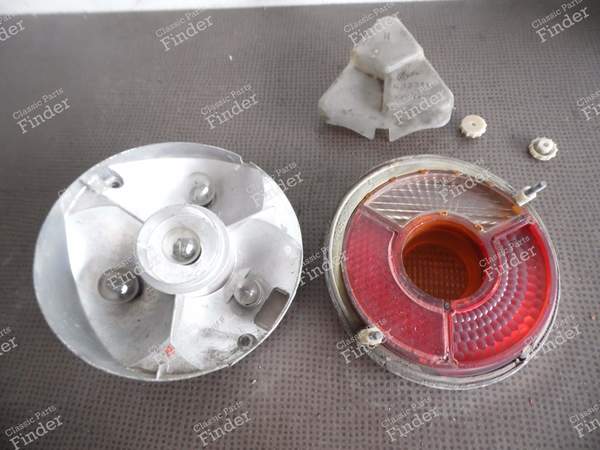 FEU ARRIERE DROIT BMW SERIE 02 / E10 - BMW 1502 / 1602 / 1802 / 2002 / Touring (02-Serie) - 6