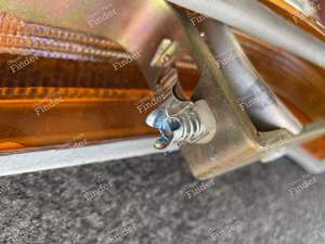 Blinker right NOS - BMW 1500 / 1600 / 1800 / 2000 (Neue Klasse) - thumb-5