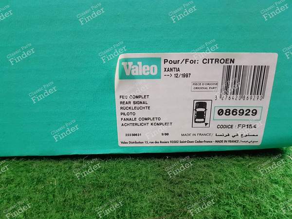 Feu arrière droite complet - CITROËN Xantia - 086929 / FP154- 1
