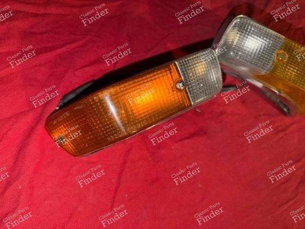 Pair of front turn signals/parking lights - PEUGEOT 504 Coupé / Cabriolet - 429G / 429D- 1