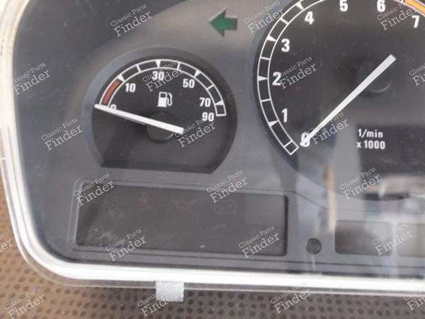 INSTRUMENTENKOMBINATION - BMW 8 (E31) - 62111383023- 2