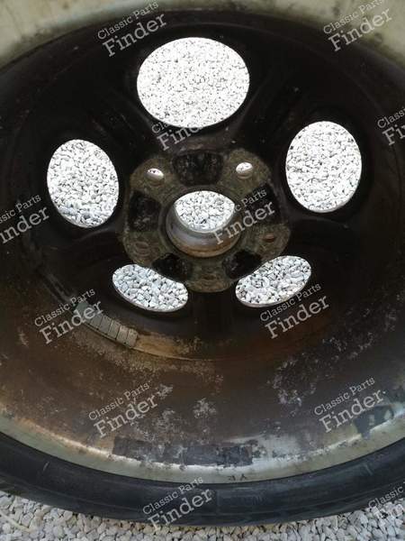 Jantes 'téléphone' pour Porsche 924 S - PORSCHE 924 - 4