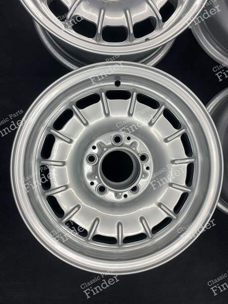 Original Baroque wheels - 6.5Jx14 ET30 - MERCEDES BENZ W108 / W109 - 1084001002- 5