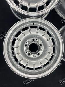 Original Baroque wheels - 6.5Jx14 ET30 - MERCEDES BENZ W108 / W109 - 1084001002- thumb-5