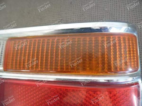 CABOCHON RIGHT TAIL LIGHT BMW 2000 "NEUE KLASSE - BMW 1500 / 1600 / 1800 / 2000 (Neue Klasse) - 6