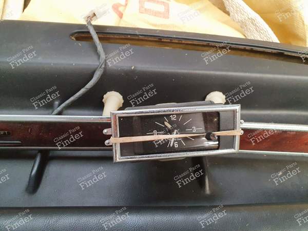 Armaturenbrett für BMW E3 3.0L - BMW 2500/2800/2.8/3.0/3.3 (E3) - 4