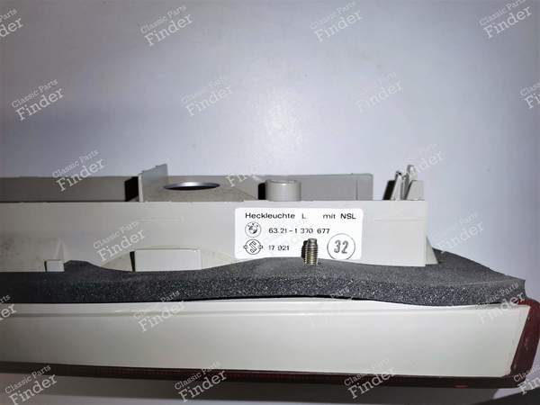 Rückleuchte links - BMW 3 (E30) - 29.76.01 / 63211370677 / 17921- 2