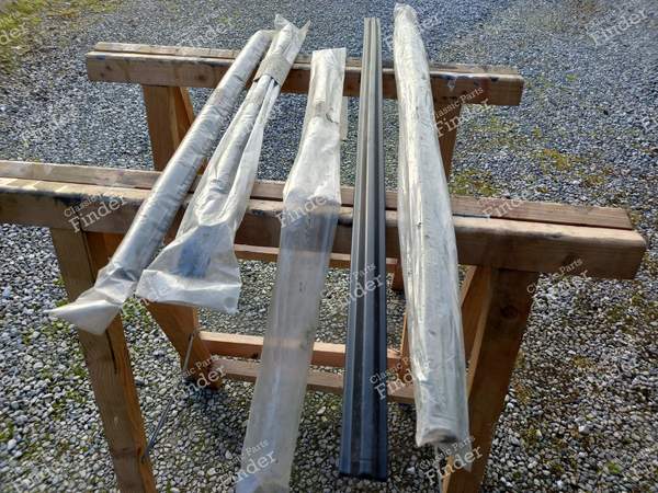 Moulure / baguette de porte - 5 portes - VOLKSWAGEN (VW) Golf II / Jetta - 193853753 / 193853754- 1