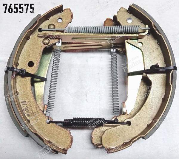 Rear brake kit Seat Inca 1.4/1.6/1.7sdi/1.9d, 1.9tdi, VW Caddy 1.4/1.6/1.7sdi/1.9d, 1.9tdi - VOLKSWAGEN (VW) Polo / Caddy - 765575- 1