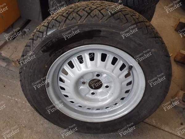 14 INCH WHEEL - ALFA ROMEO Alfetta - 9