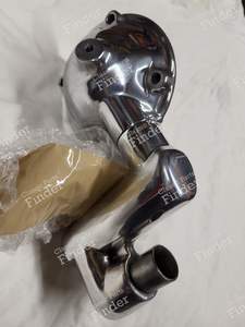 Assemblage du reniflard avant poli du moteur XK - JAGUAR Type E - thumb-3