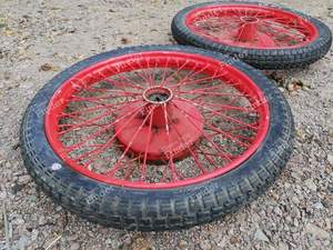 Satz von zwei Speichenfelgen - SALMSON VAL 3