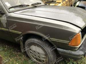 Aile avant droite pour PEUGEOT 305