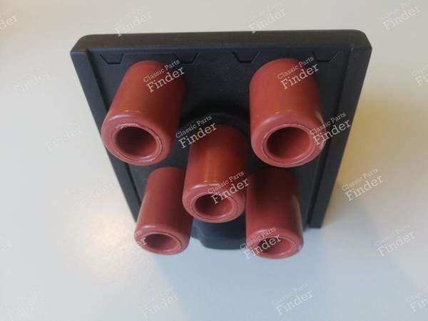 Two delco V8 4.0 engine heads - AUDI 100/A6 (C4) - 077905207 / 101018002- 3