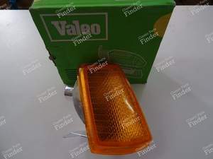 RIGHT FRONT ORANGE FLASHING LIGHT - PHASE 1 - PEUGEOT 205 - 085264- thumb-2