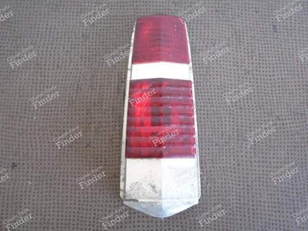 CABOCHON FEU ARRIERE - Version Pallas - CITROËN DS / ID - 577MBR01- 8