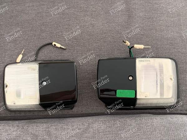 Ein Paar Rückfahrleuchten und Kennzeichen - RENAULT 5 / 7 (R5 / Siete) - 40300- 0