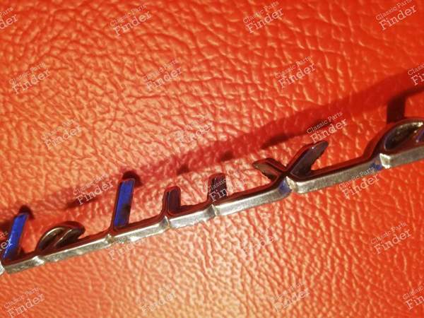 Deluxe' trunk sign - FORD Anglia 105E / Torino - RS 1004 E276-AM-I- 2