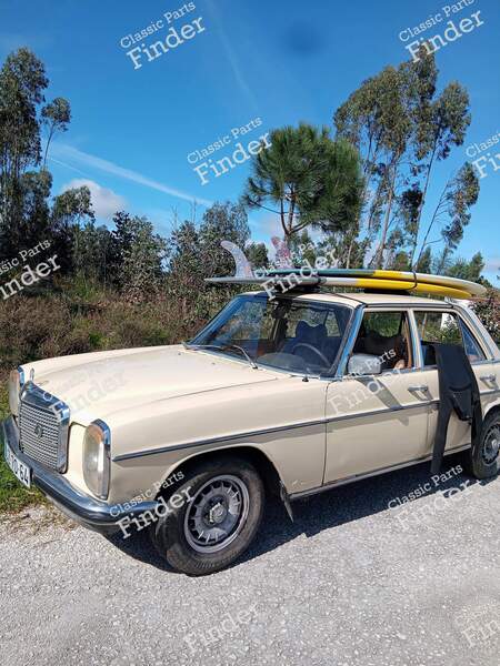 220D – zur vollständigen oder teilweisen Restaurierung - MERCEDES BENZ /8 (W114 / W115) - 115.115- 0