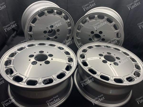 Original 'Gullideckel' Alloy Wheels 7Jx15 ET25 - MERCEDES BENZ S (W126) - 1264003002- 0