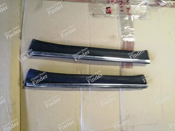 Gummipaar unter den Scheinwerfern in der Version Prestige/Limousine - CITROËN CX - 1