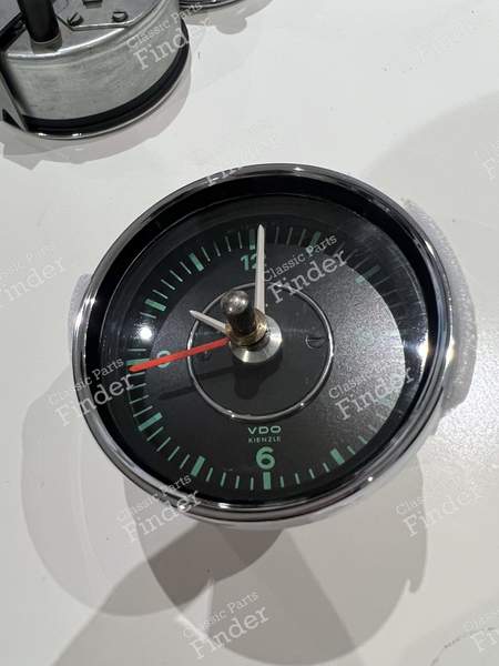 Porsche 911 clock - PORSCHE 911 / 912 (901) - 90174170201 (?)- 0