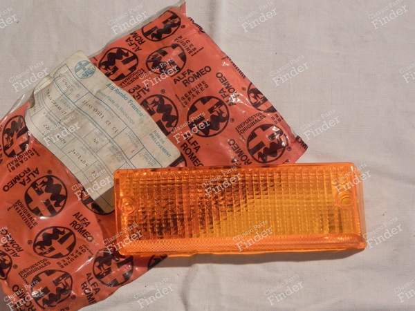 Left front turn signal light - ALFA ROMEO Alfetta GT/GTV - 05.109.00 / 116556501- 0