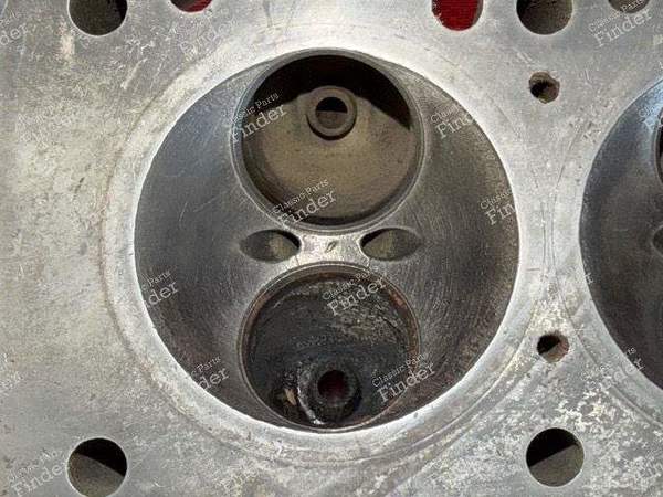 Original cylinder head - RENAULT 8 / 10 (R8 / R10) - 3