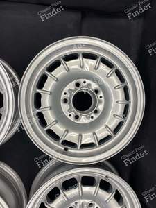 Original Baroque wheels for W123 5.5Jx14 ET30 1234001702 - MERCEDES BENZ W123 - 1234001702- thumb-2
