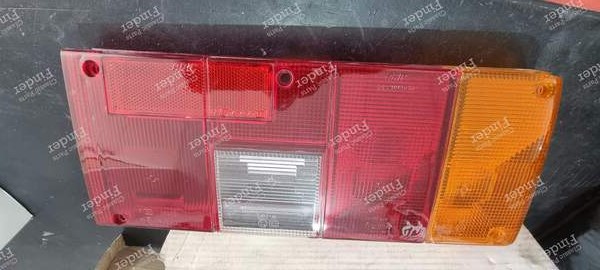 Rückleuchtenglas – rechte Seite - FIAT Ritmo / Regata - 44209536- 0