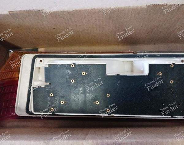 Rücklicht rechts Phase 1 - PEUGEOT 305 - 083619 635108 / OEM 6351.08- 1