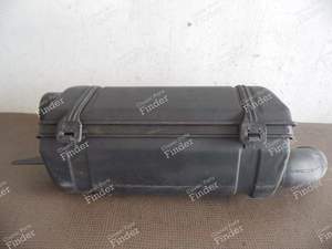 CARTER FILTRE A AIR - VERSION TURBO - PORSCHE 924 - 93111002103 / 93111002104- thumb-3