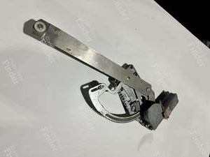 Motor des rechten Fensterhebers - PORSCHE 928