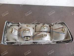 FEU ARRIERE GAUCHE 63211368207 - BMW 7 (E23) - 1 368 207- thumb-9