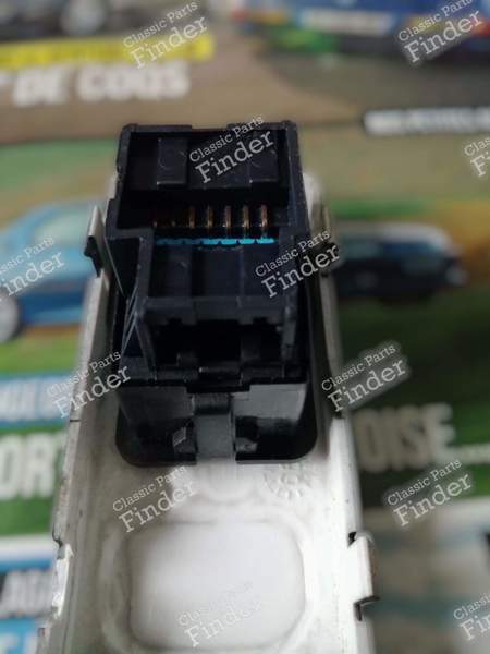 Steuerung der elektrischen Spiegel - CITROËN XM - 2