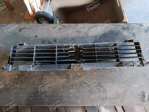 Grille - Phase 2 - PEUGEOT 305 - 9251369780- thumb-1