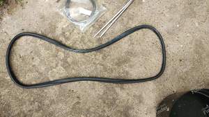 Dichtung der Frontscheibe. Späterer Typ. Brandneu - MORRIS Minor - thumb-6