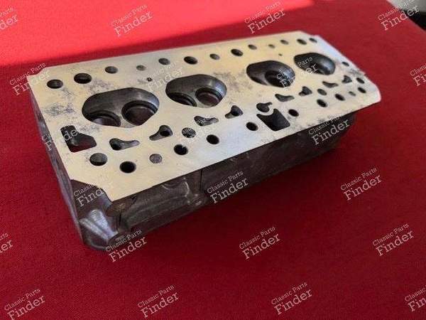 Original cylinder head - RENAULT 4 CV - 1