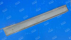 Blech für den linken äußeren Längsträger - COUPE & CABRIOLET für PEUGEOT 204