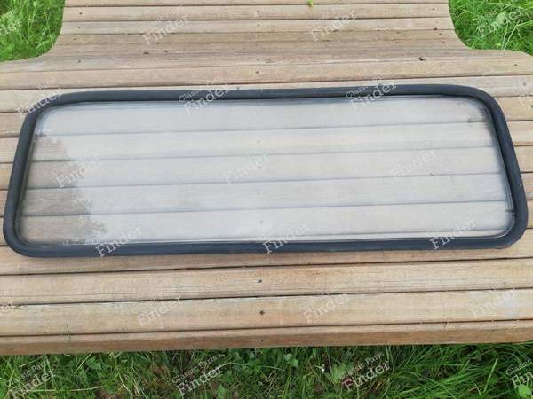 Large rear window - CITROËN 2CV - Glace Luxrit BS - 43R-001019- 0
