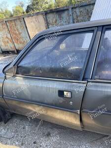 Vordertür links - PEUGEOT 305 - thumb-2