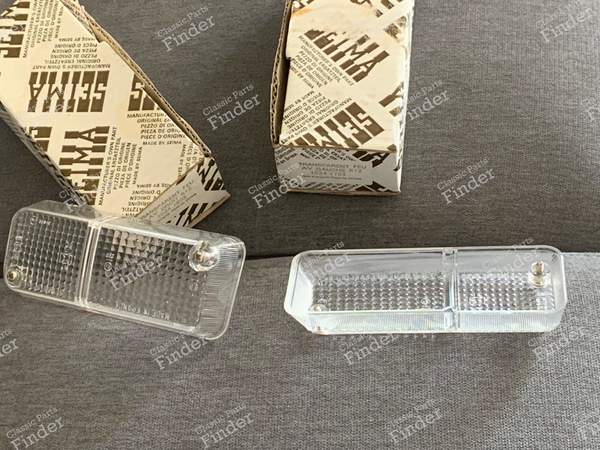 2 white turn signal / nightlight caps - RENAULT 12 / Virage (R12) - 427- 2