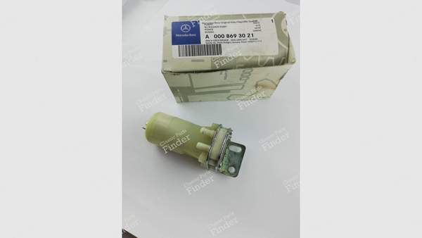 Windshield washer pump - MERCEDES BENZ SL (R107) - A0008693021- 3