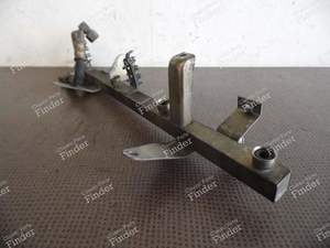 RAMPE INJECTION PORSCHE 944-2 & 924S - PORSCHE 944 - 94411008020 ou 94411008008- thumb-3