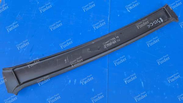 Lower rear crossbar - PEUGEOT 504 - 831506- 0