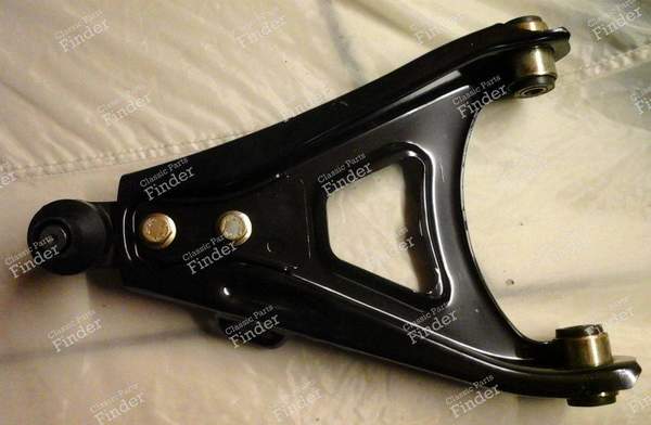 Lower left front triangle Renault R9, R11, R21 - RENAULT 9 / Alliance / Broadway / 11 / Encore (R9 / R11) - SB8378- 0