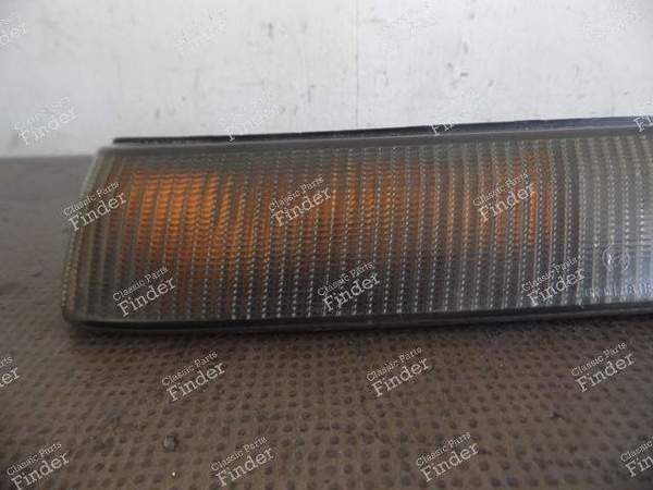 CLIGNOTANT AVANT GAUCHE - MAZDA 323 / Protégé / F /Astina (BG) - Koito 210-61311- 1